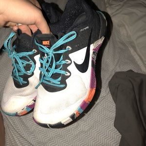 Women’s Metcon 2’s